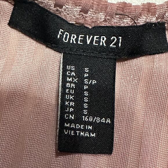 Forever 21 Women's Small Blush Pink Ribbed One Piece Bodysuit long-sleeve Shirt - Picture 4 of 5